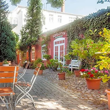 Отель Deutsches Haus 3*